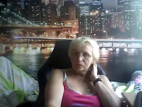 Snapshot of SofiaProklova401 chatting on September 17, 2025, 1:57 pm SofiaProklova401 online show from September 17, 2025, 1:57 pm