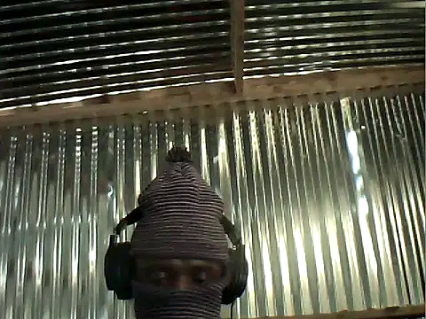 bobothehobo online show from September 15, 2025, 1:11 pm