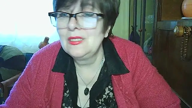 Snapshot of VeronicaGold511 chatting on April 22, 2026, 6:49 am VeronicaGold511 online show from April 22, 2026, 6:49 am