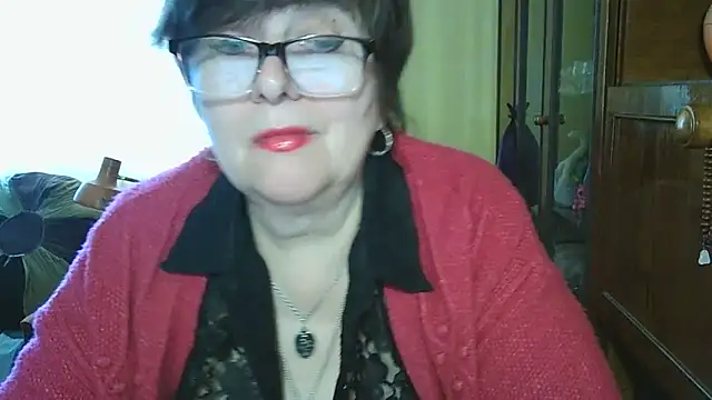 Snapshot of VeronicaGold511 chatting on April 30, 2026, 7:47 am VeronicaGold511 online show from April 30, 2026, 7:47 am