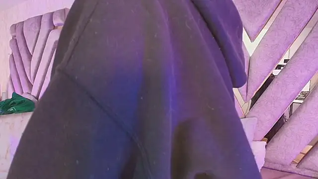 redd pandaa online show from December 16, 2025, 3:44 am