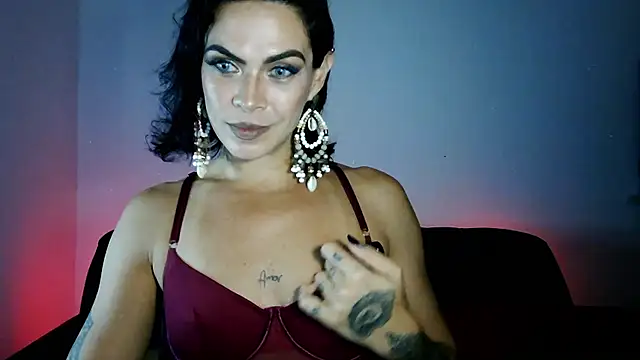 Snapshot of Veronnaink chatting on May 2, 2026, 12:15 am Veronnaink online show from May 2, 2026, 12:15 am