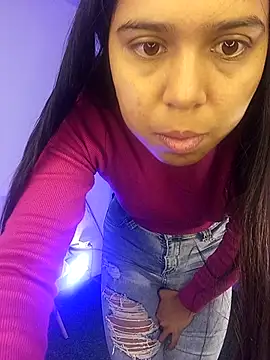 Snapshot of VioletaBliss1 chatting on September 24, 2025, 11:57 am VioletaBliss1 online show from September 24, 2025, 11:57 am
