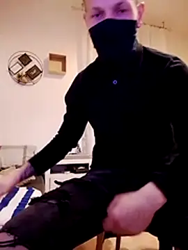 P E R V I T I N online show from April 24, 2026, 9:17 pm