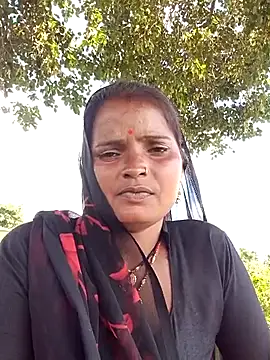 Neelamt12 online show from October 4, 2025, 8:23 am