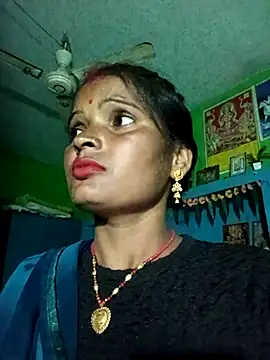 Neelamt12 online show from October 8, 2025, 4:04 pm