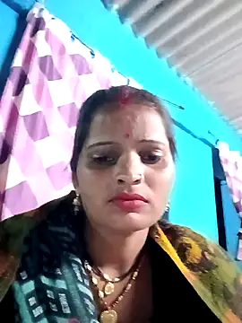 Neelamt12 online show from November 11, 2025, 4:40 pm