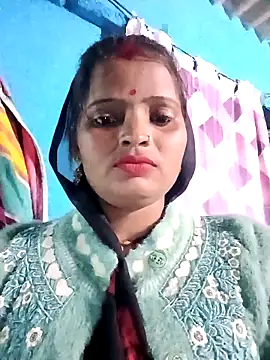 Neelamt12 online show from November 12, 2025, 2:50 pm