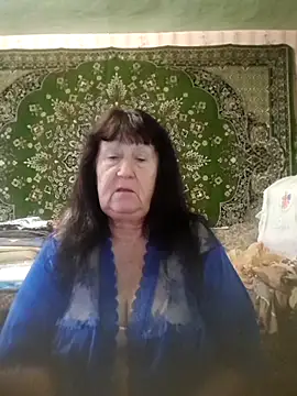 CrystalLime6411 online show from October 31, 2025, 8:04 am