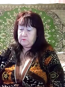 CrystalLime6411 online show from January 8, 2026, 8:27 am