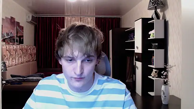 Snapshot of Playersuperstar chatting on October 7, 2025, 7:11 pm Playersuperstar online show from October 7, 2025, 7:11 pm