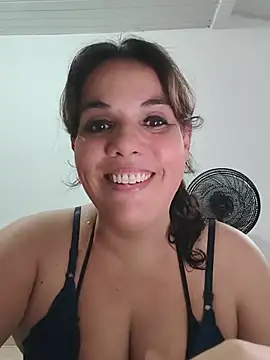 Bellapotencia1985 online show from June 23, 2026, 10:02 am