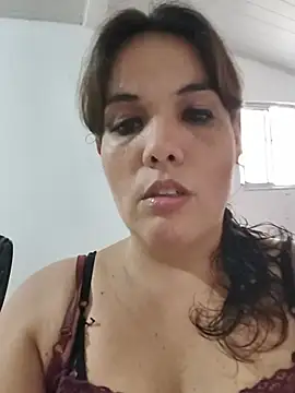 Bellapotencia1985 online show from June 27, 2026, 9:58 am