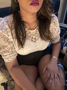 sexy-sukriti online show from February 9, 2026, 3:49 pm