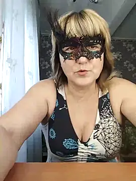 AliceGold5231 online show from October 29, 2025, 6:26 am