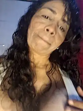 floresblancas online show from November 2, 2025, 11:12 am