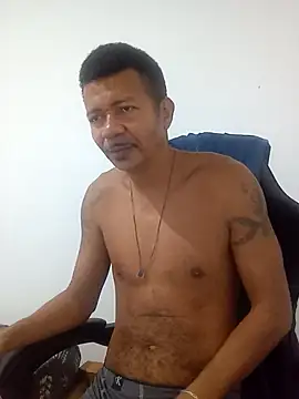 Snapshot of moreno25centimetro chatting on July 26, 2026, 2:57 pm moreno25centimetro online show from July 26, 2026, 2:57 pm