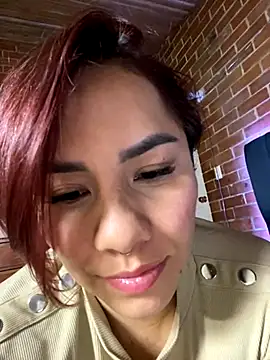 Snapshot of alejandra_prk26 chatting on October 9, 2025, 4:10 am alejandra prk26 online show from October 9, 2025, 4:10 am