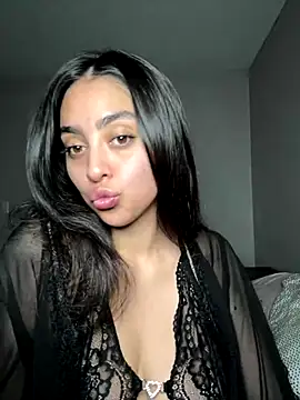 teasemebabe69 online show from October 10, 2025, 6:07 pm