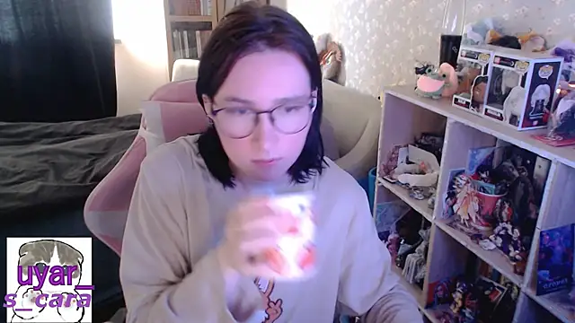 s cara online show from September 22, 2025, 12:51 pm