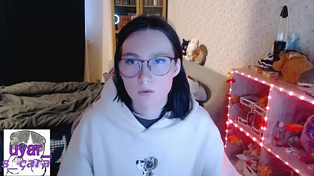 s cara online show from November 5, 2025, 12:38 pm