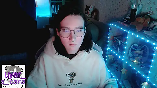 s cara online show from November 9, 2025, 10:13 am