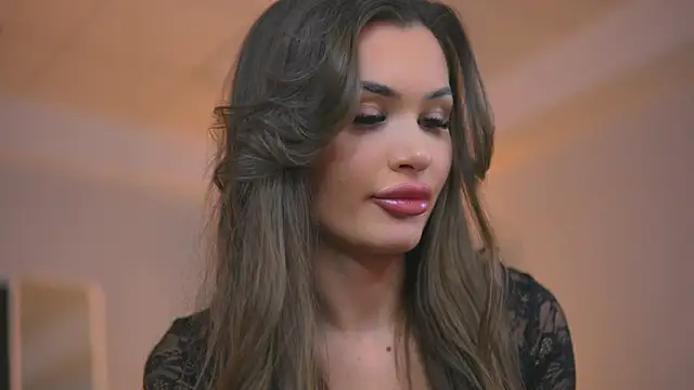 Snapshot of KyssaraPlay chatting on February 24, 2026, 7:56 pm KyssaraPlay online show from February 24, 2026, 7:56 pm