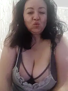 Velvet3451 online show from December 18, 2025, 8:59 pm