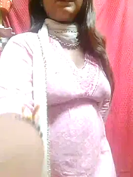 Snapshot of Babe_Doll04 chatting on October 20, 2025, 11:21 am Babe Doll04 online show from October 20, 2025, 11:21 am