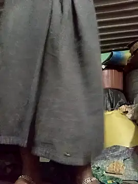 Snapshot of MISS_LOVE_001 chatting on October 15, 2025, 7:14 pm MISS LOVE 001 online show from October 15, 2025, 7:14 pm