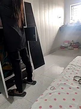 Radhika 01 online show from November 13, 2025, 4:33 am