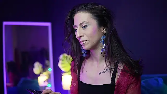 Snapshot of RubyRosa chatting on November 10, 2025, 11:04 pm RubyRosa online show from November 10, 2025, 11:04 pm