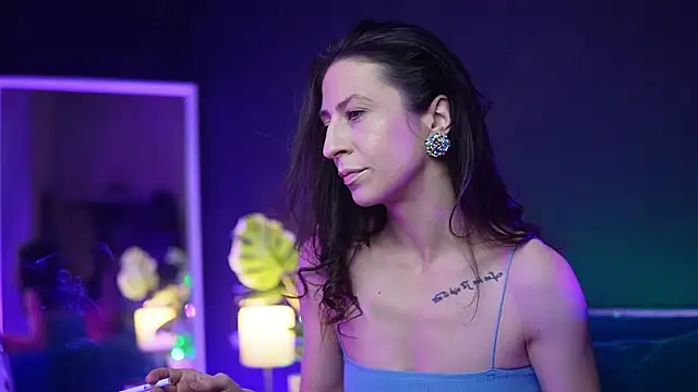 Snapshot of RubyRosa chatting on November 15, 2025, 10:48 pm RubyRosa online show from November 15, 2025, 10:48 pm