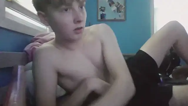 Liam axel35 online show from September 29, 2025, 8:57 pm