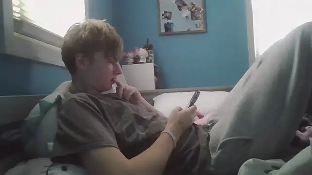 Liam axel35 online show from November 2, 2025, 5:59 pm