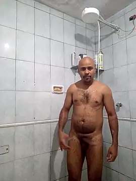 Snapshot of reisloko chatting on November 10, 2025, 9:47 pm reisloko online show from November 10, 2025, 9:47 pm