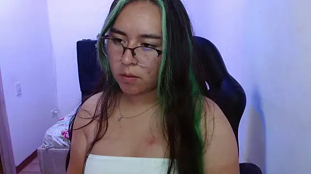 SashaGrey   online show from November 5, 2025, 3:01 pm