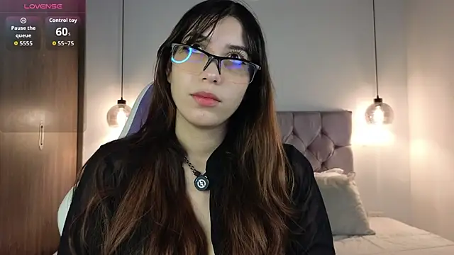 Snapshot of lila_min chatting on September 18, 2025, 1:57 pm lila min online show from September 18, 2025, 1:57 pm