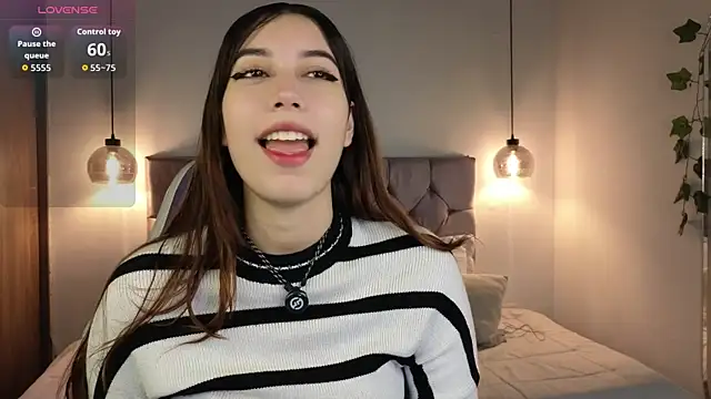 Snapshot of lila_min chatting on September 24, 2025, 2:20 pm lila min online show from September 24, 2025, 2:20 pm