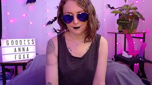 mistressannafoxx online show from February 6, 2026, 10:02 pm