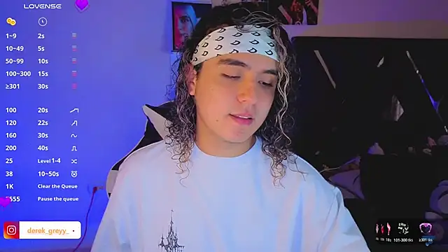 Snapshot of derek_greyy_ chatting on January 18, 2026, 6:55 pm derek greyy online show from January 18, 2026, 6:55 pm