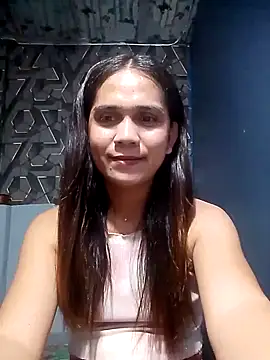 lexyyr17 online show from February 18, 2026, 3:57 am