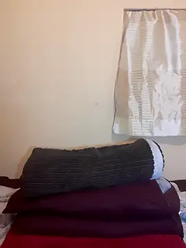 PRINCESSEMELXX93 online show from October 24, 2025, 2:08 am