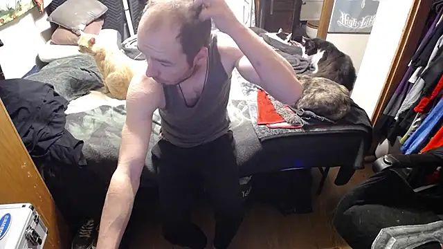 Snapshot of womenhateme69 chatting on October 21, 2025, 12:50 pm womenhateme69 online show from October 21, 2025, 12:50 pm