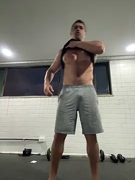 Snapshot of CasadoLutadorBigStuds chatting on February 14, 2026, 9:11 pm CasadoLutadorBigStuds online show from February 14, 2026, 9:11 pm