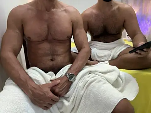 CasadoLutadorBigStuds online show from March 23, 2026, 10:47 pm