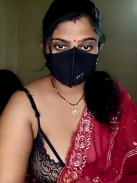 reena502 online show from July 20, 2026, 3:54 am