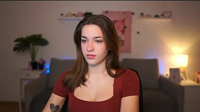 kissie cat online show from January 10, 2026, 12:18 pm