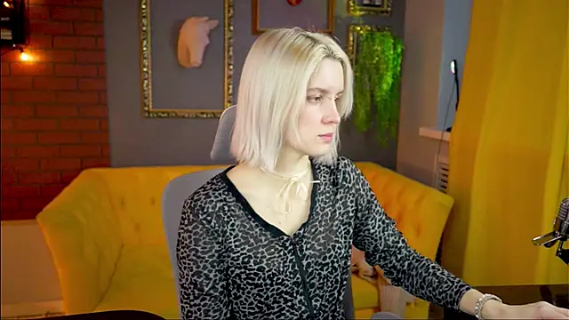 BethanyCloud online show from February 17, 2026, 5:26 am