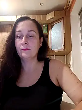 Snapshot of Amandda_ chatting on October 3, 2025, 4:26 pm Amandda online show from October 3, 2025, 4:26 pm